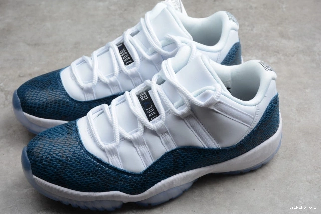 Jordan 11 Snakeskin Low Navy Air CD6846-102 Blue 0801